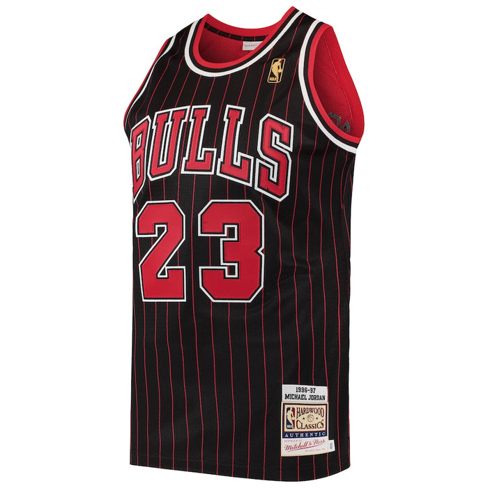 Michael Jordan Chicago Bulls Mitchell & Ness 1996/97 Hardwood Classics Authentic Jersey - Black